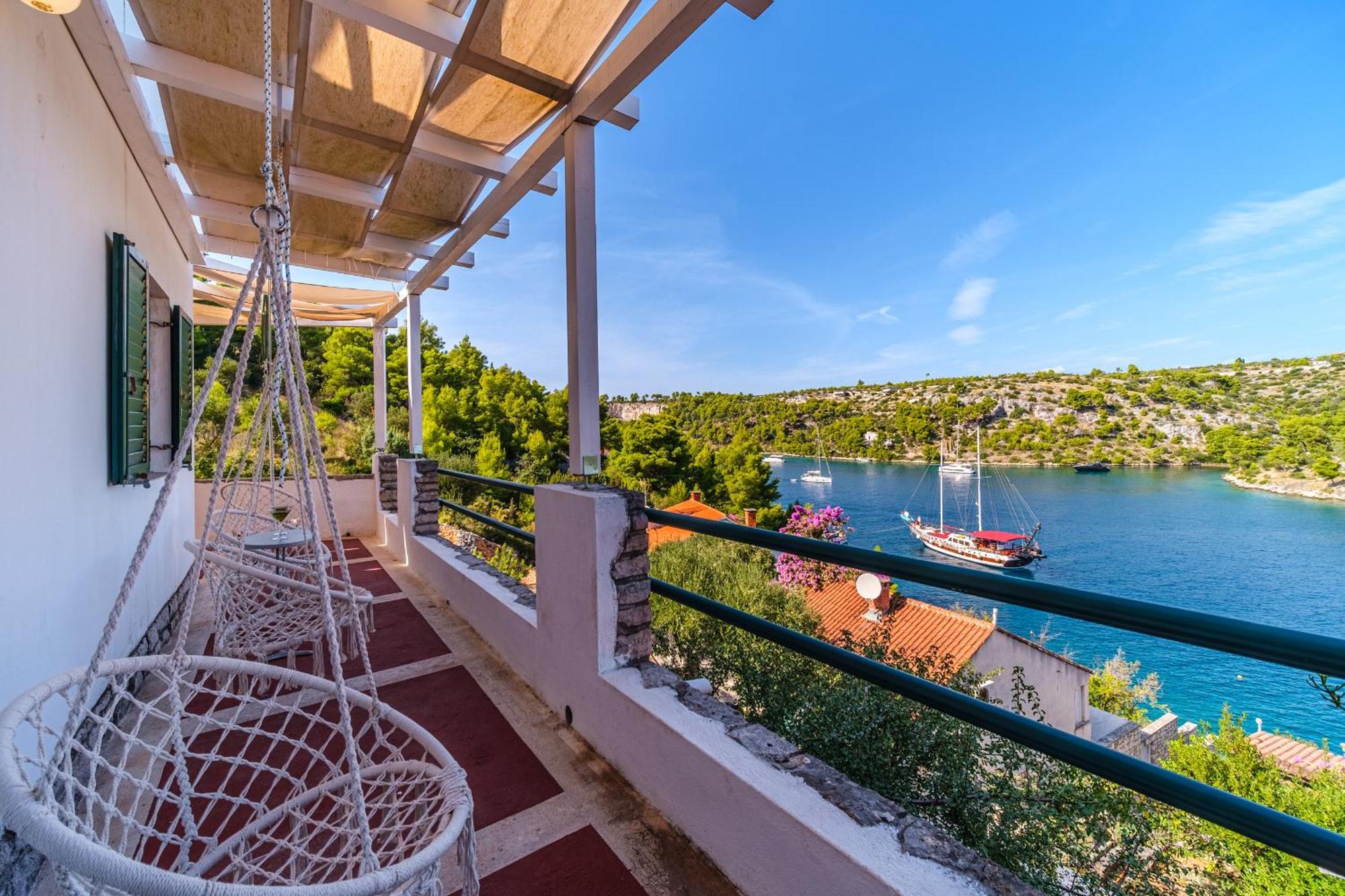Vila Tudor Bobovisca ภายนอก รูปภาพ