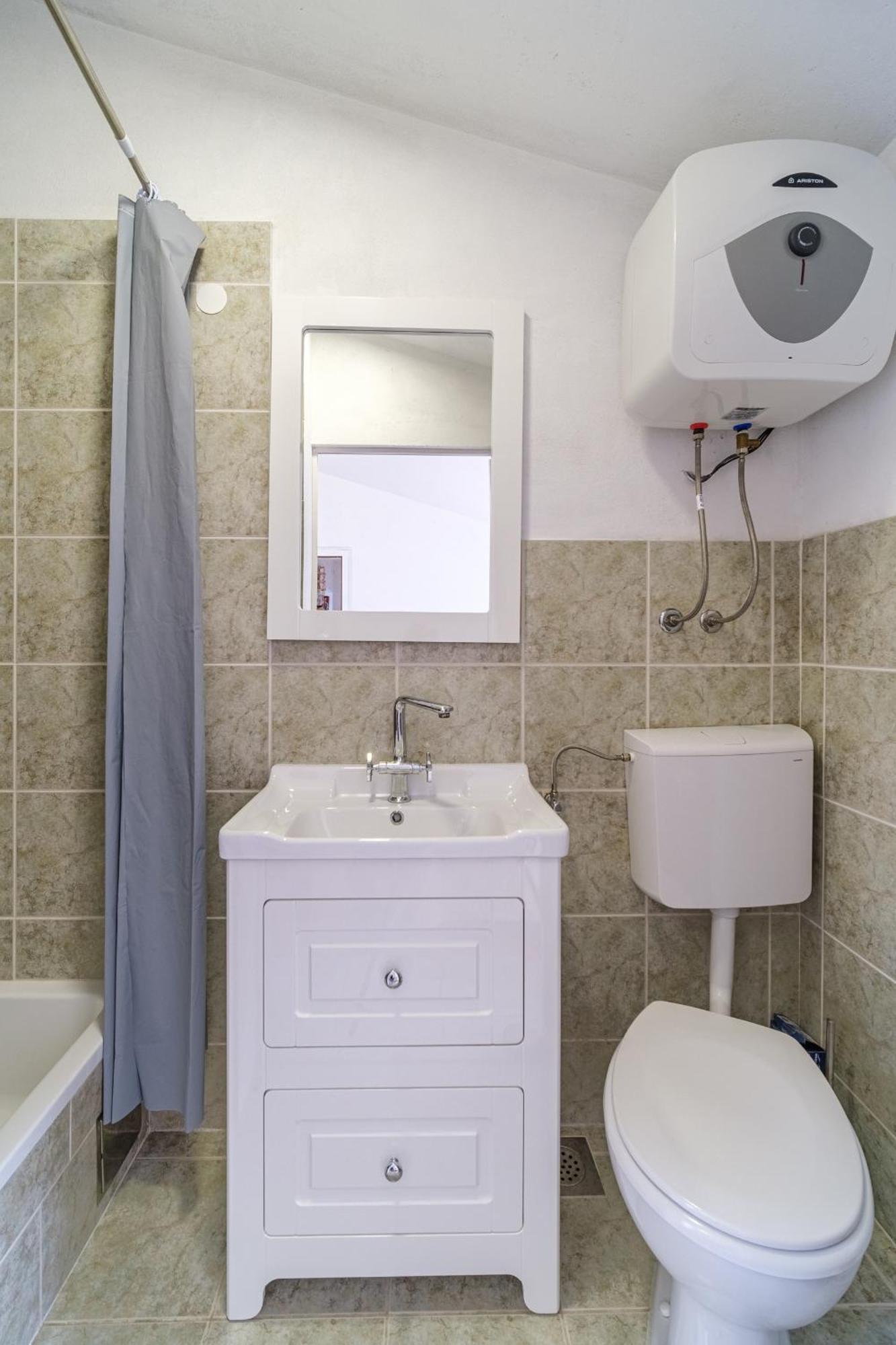 Vila Tudor Bobovisca ภายนอก รูปภาพ